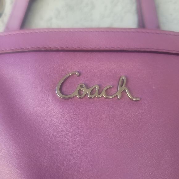 Coach Plum Leather Shoulder Bag - Picture 2 of 15